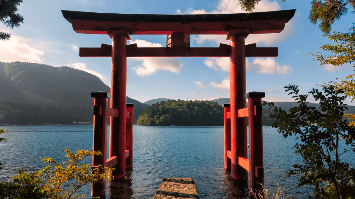 Hakone Jinja Shrine at Ashinoko (Lake Ashi) in Hakone National Park, Japan